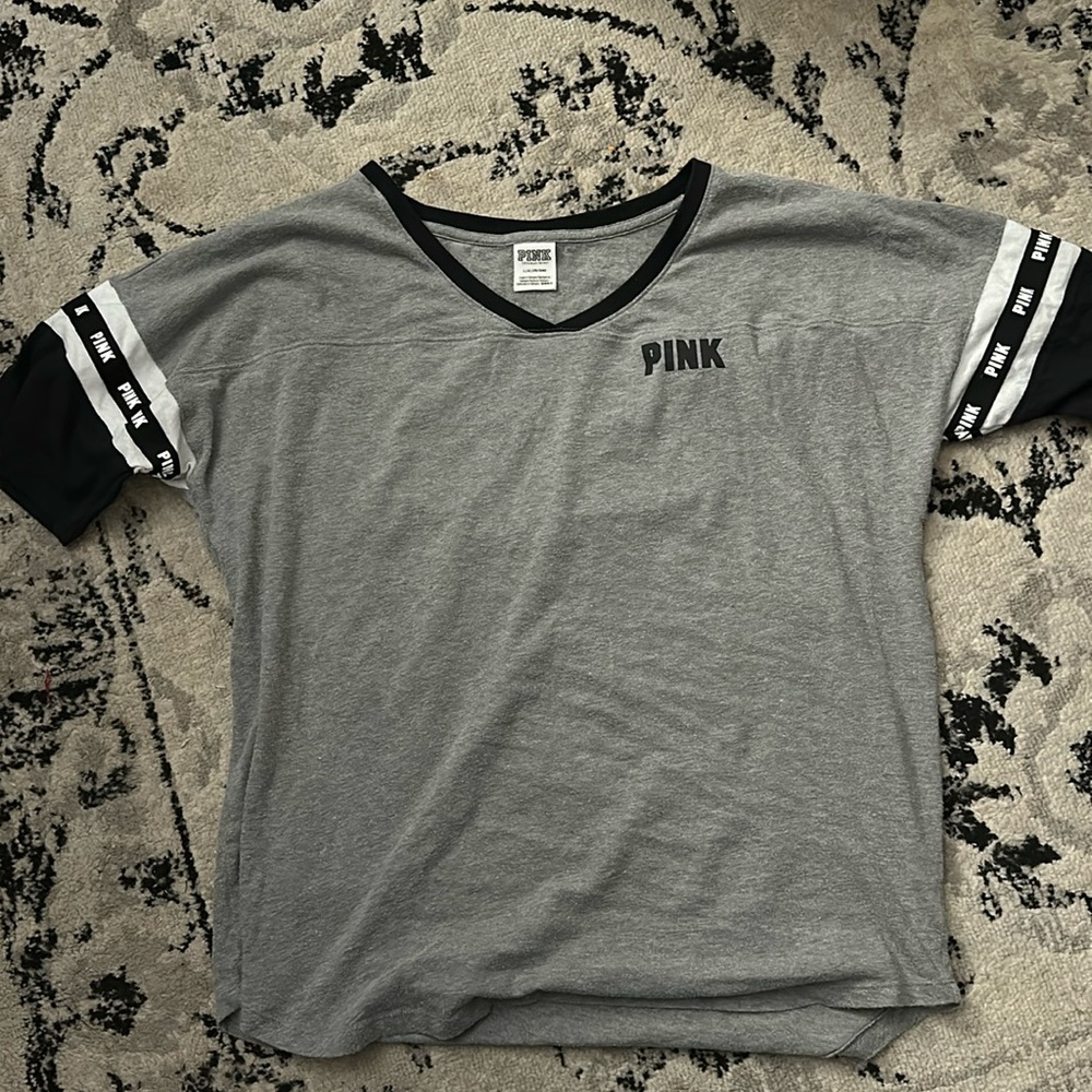 PINK tshirt